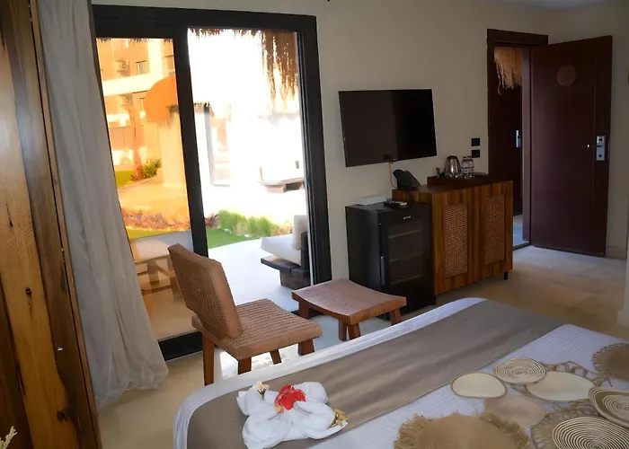 Fun Bay Resort